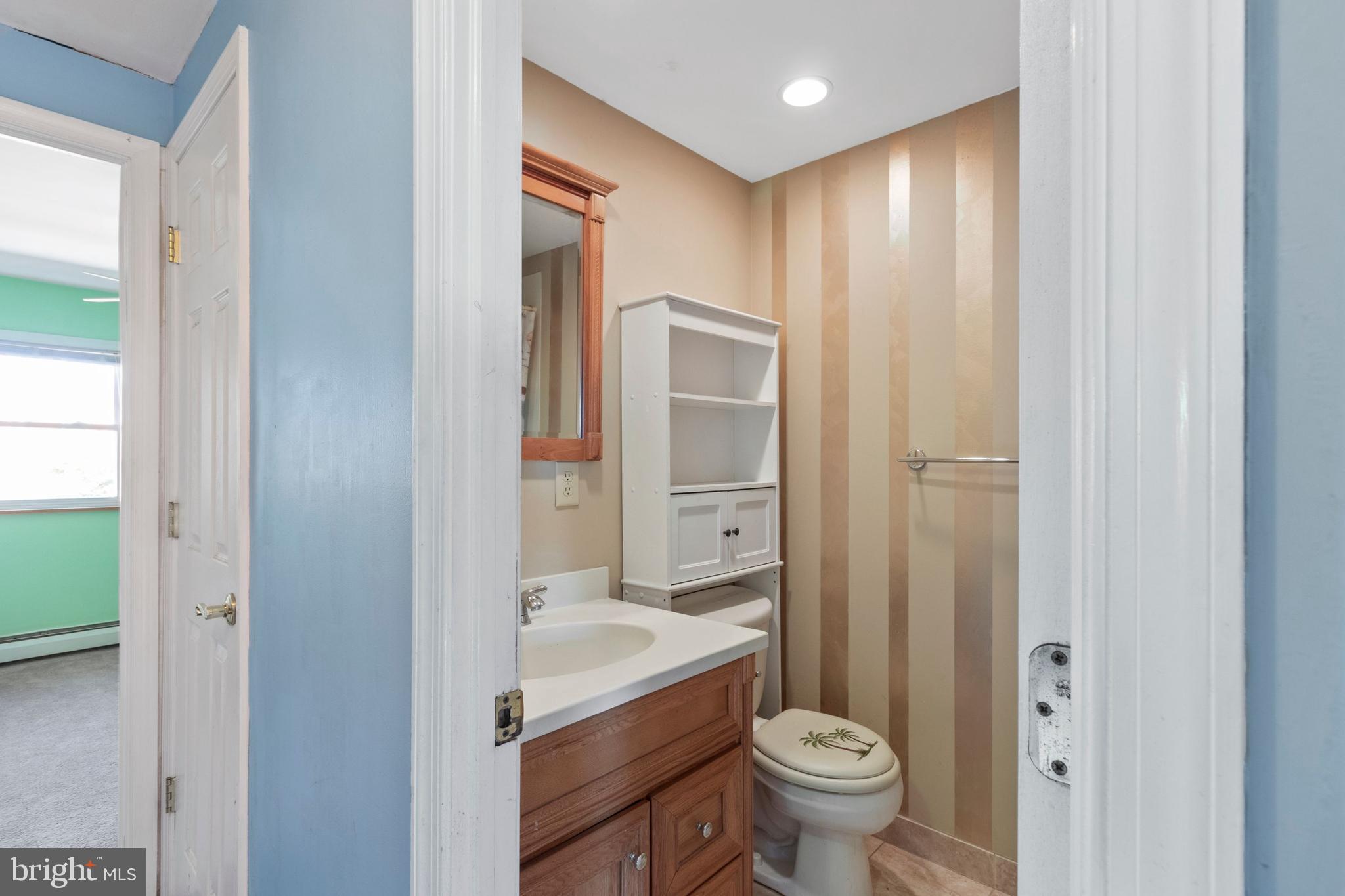10920 Heflin Road Philadelphia, PA 19154 - Photo 19 of 27 Gallery Image 19