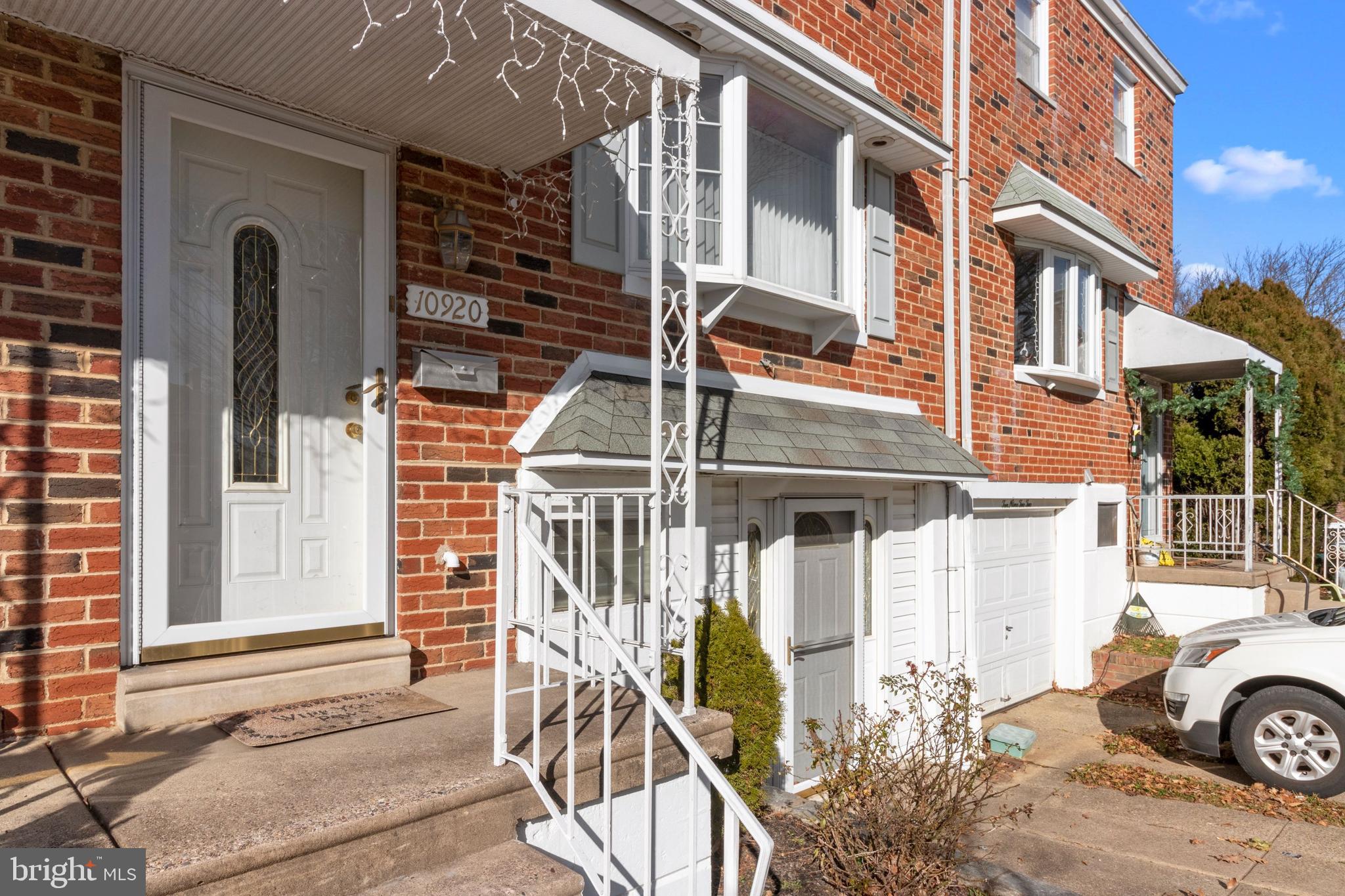 10920 Heflin Road Philadelphia, PA 19154 - Photo 3 of 27 Gallery Image 3