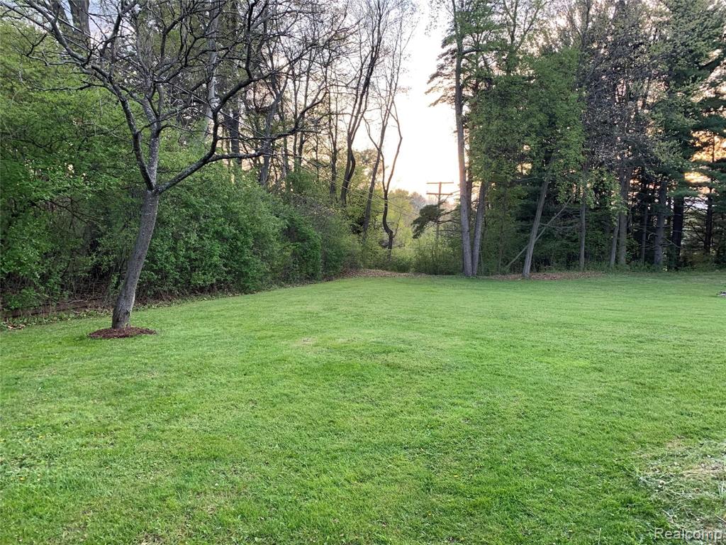 3039 Rochester Road Leonard, MI 48367 - Photo 64 of 66