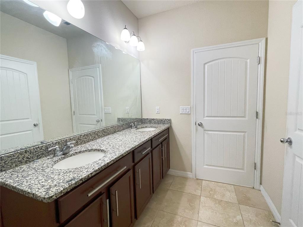 16229 Pebble Bluff Loop Winter Garden, FL 34787 - Photo 16 of 45