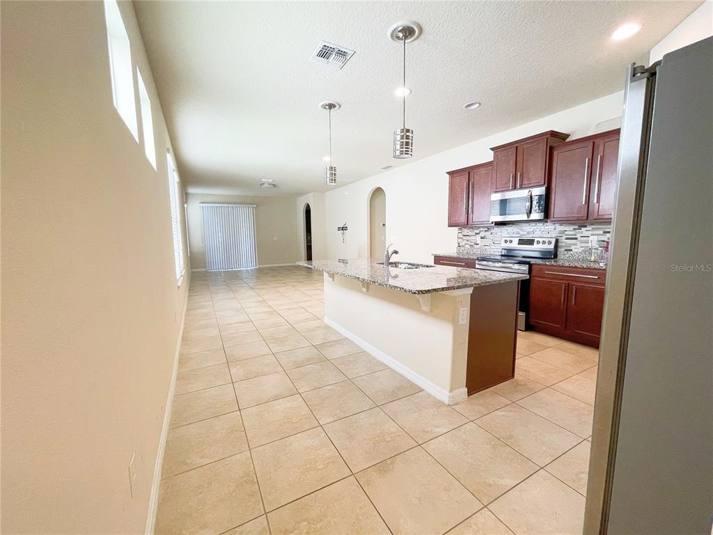 16229 Pebble Bluff Loop Winter Garden, FL 34787 - Photo 2 of 45