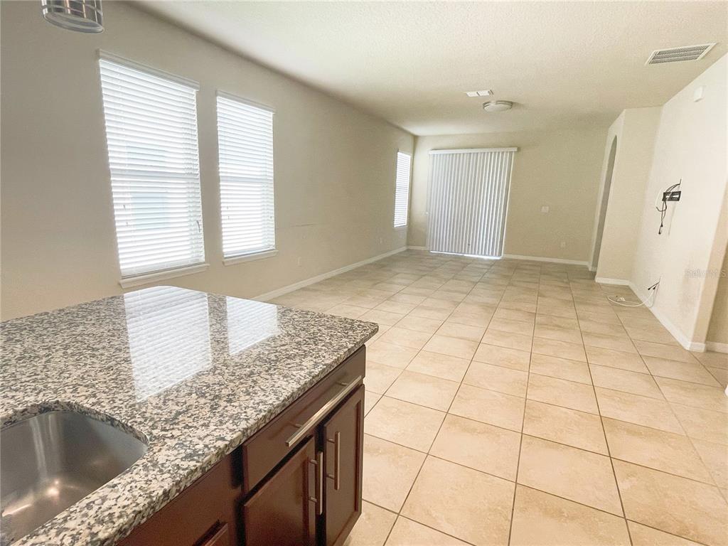 16229 Pebble Bluff Loop Winter Garden, FL 34787 - Photo 6 of 45