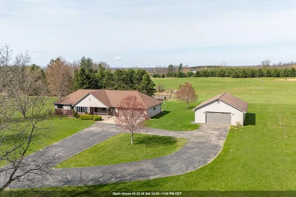 $579,900 | N4575 Larry Road, New London, WI 54961