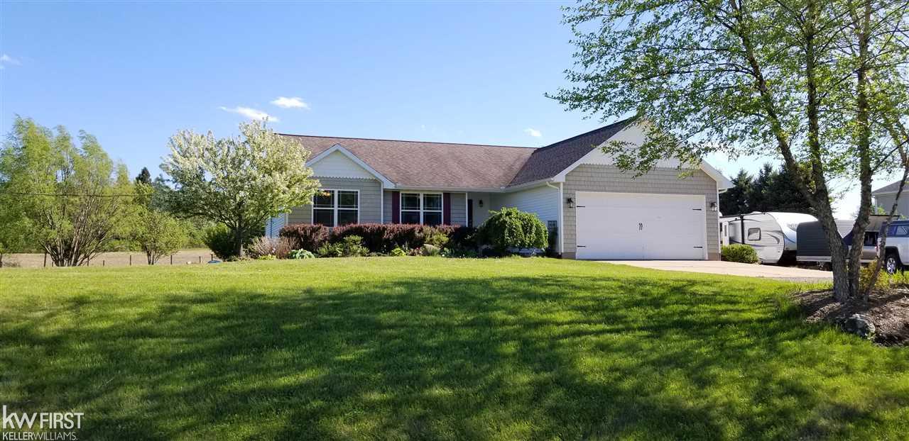 2807 West Winegar Road Perry, MI 48872 - Photo 1 of 67 31382032.JPG