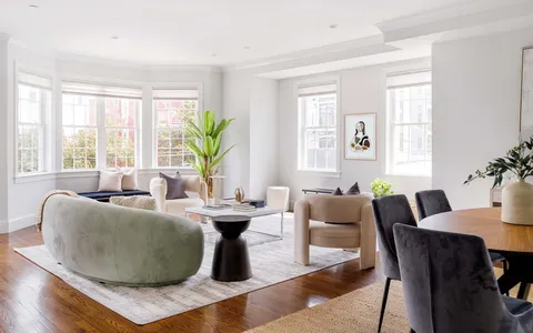 $1,225,000 | 14 South Waverly Street, Unit 14, Boston, MA 02135