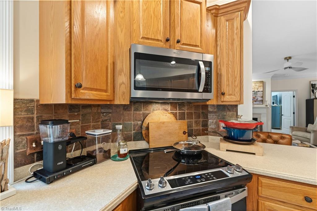 4221 Pennfield Way High Point, NC 27262 - Photo 12 of 49