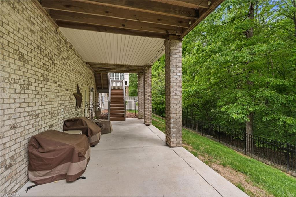 4221 Pennfield Way High Point, NC 27262 - Photo 48 of 49