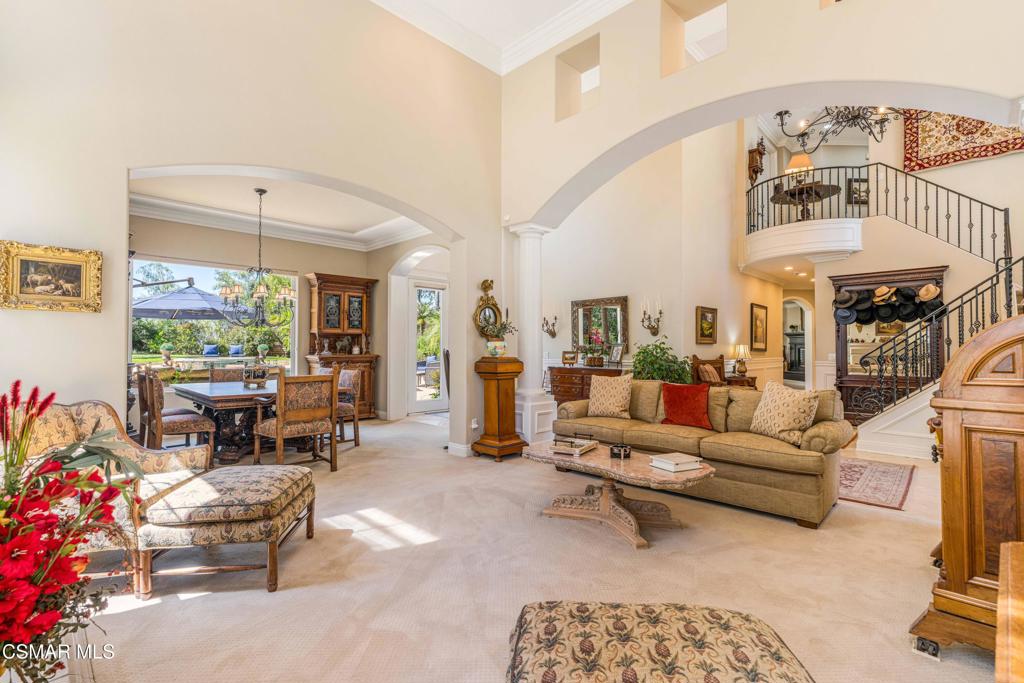 669 Noble Road Simi Valley, CA 93065 - Photo 12 of 71
