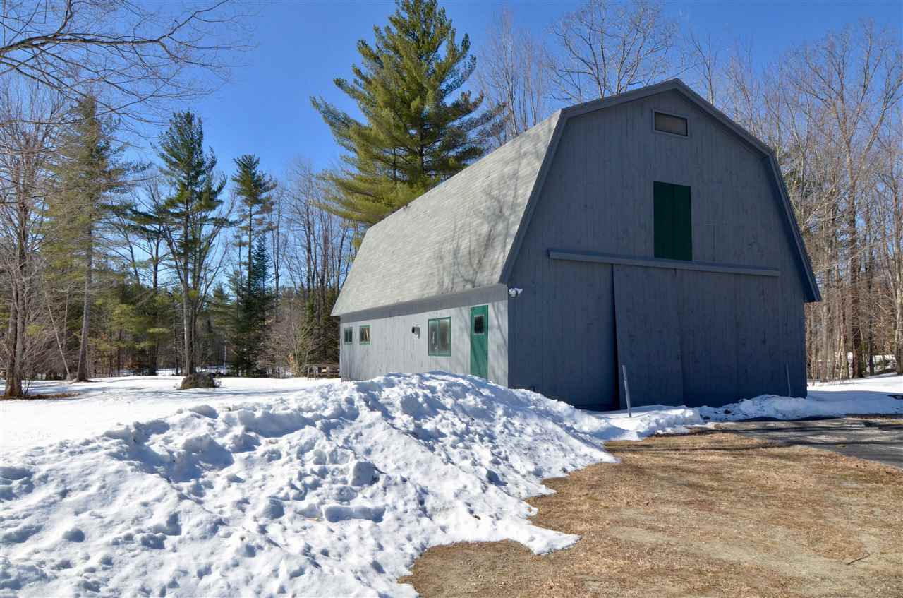 46 Mountain Road New London, NH 03257 - Photo 2 of 12 Gallery Image 2