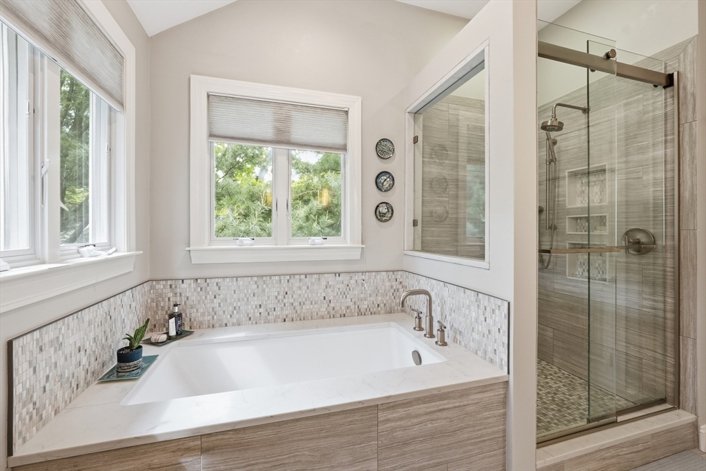 36 Upland Road Needham, MA 02492 - Photo 19 of 40
