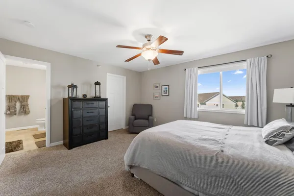 $329,900 | 4312 Blakewood Drive, Shakopee, MN 55379