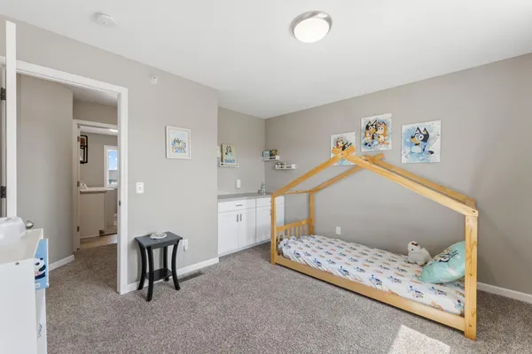 $329,900 | 4312 Blakewood Drive, Shakopee, MN 55379