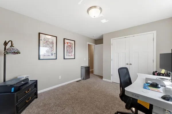 $329,900 | 4312 Blakewood Drive, Shakopee, MN 55379