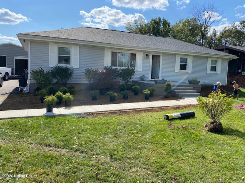 7008 Whipple Road Louisville, KY 40272 - Photo 1 of 1 front of home