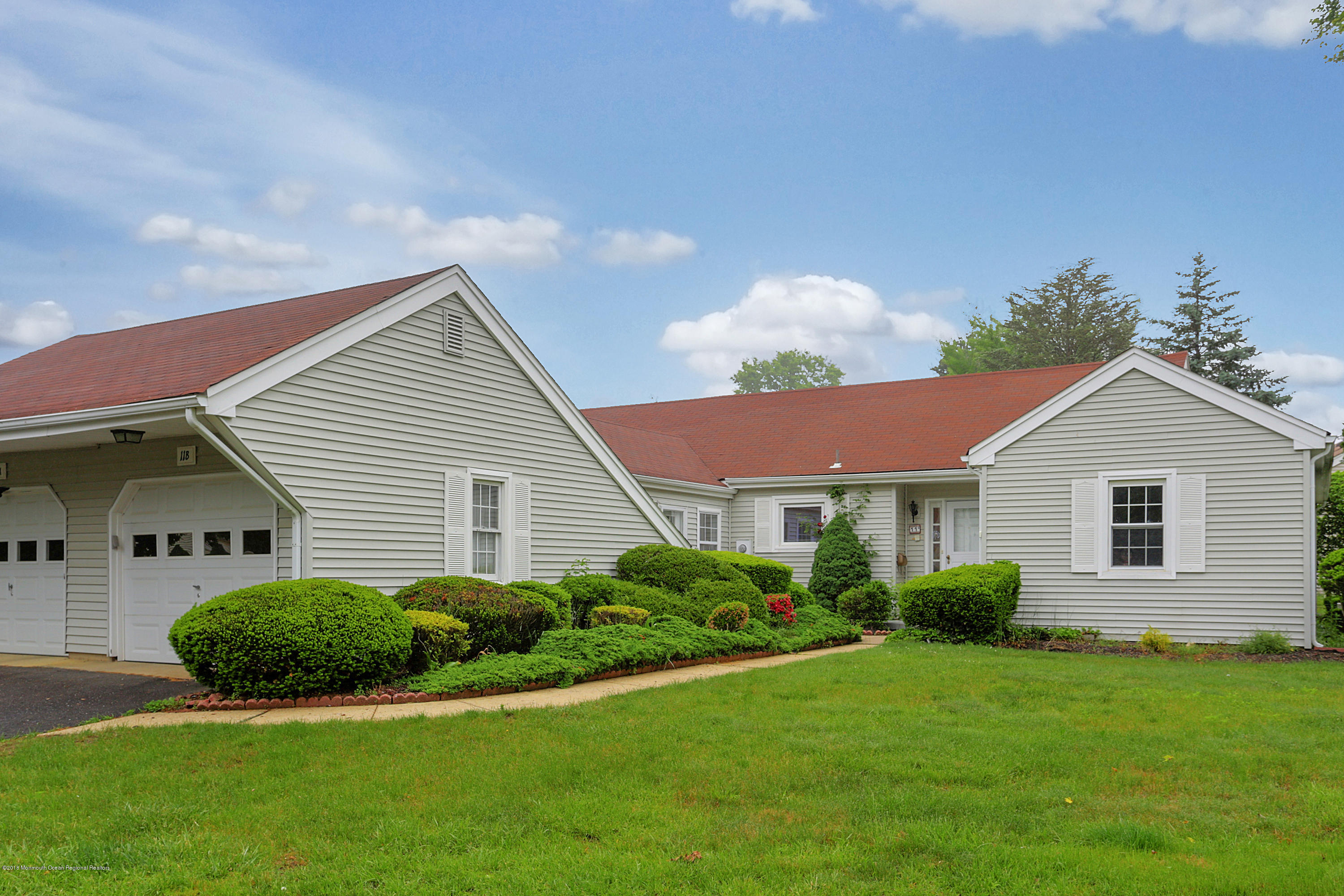 11 B Zacatin Road, Unit 1000 Freehold, NJ 07728 - Photo 1 of 18 IMG_8712And4more
