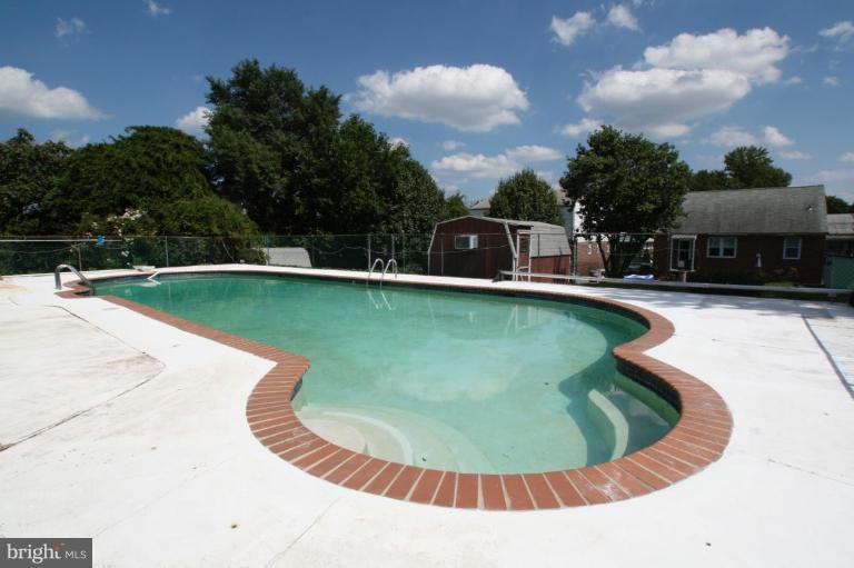 8511 Coco Road Rosedale, MD 21237 - Photo 18 of 30 Swimming Pool