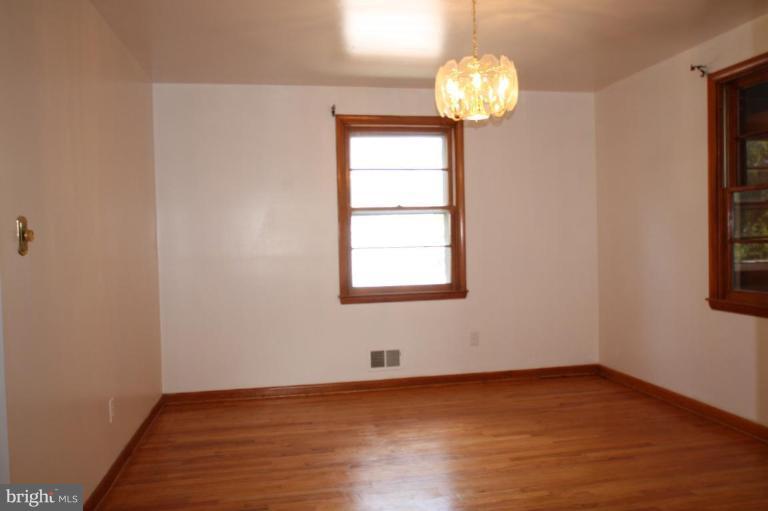 8511 Coco Road Rosedale, MD 21237 - Photo 6 of 30 Dining Room