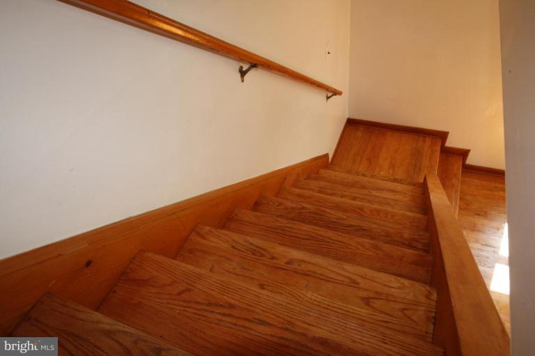 8511 Coco Road Rosedale, MD 21237 - Photo 10 of 30 Staircase