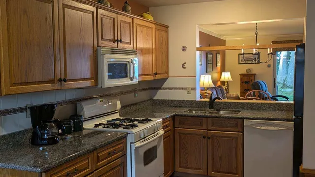 $499,000 | 53 Northshore Drive, Burlington, VT 05408