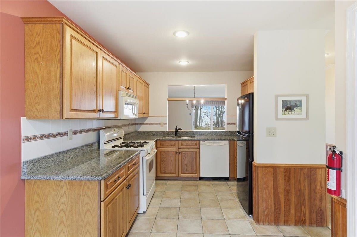 53 Northshore Drive Burlington, VT 05408 - Photo 33 of 60