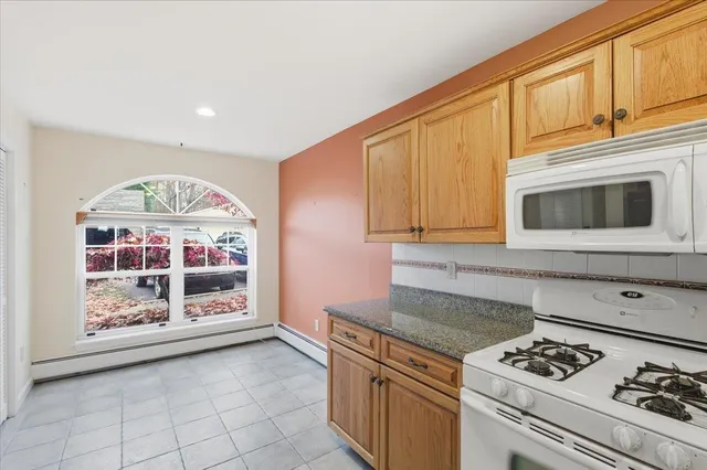 $489,000 | 53 Northshore Drive, Burlington, VT 05408