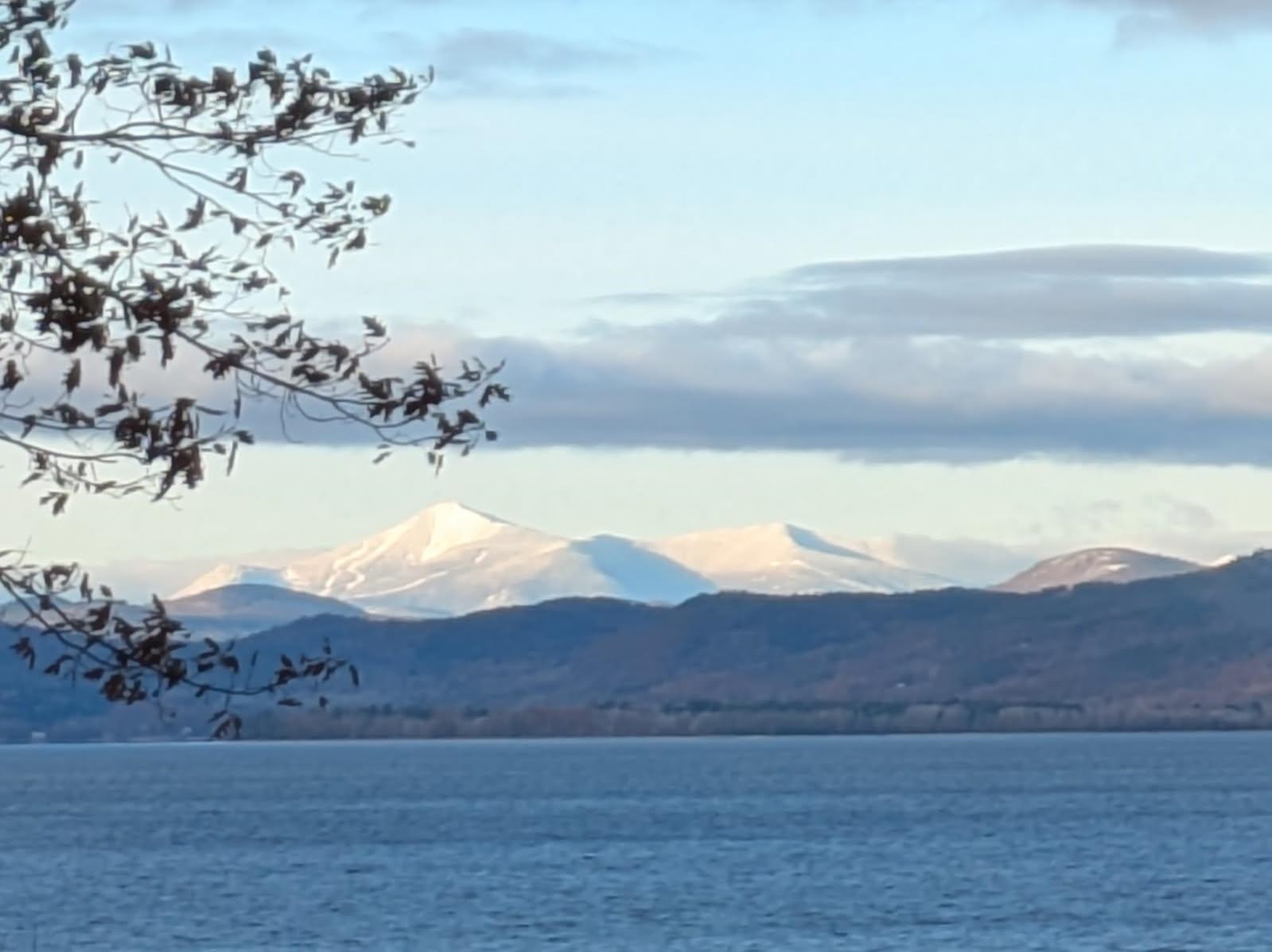 53 Northshore Drive Burlington, VT 05408 - Photo 4 of 60