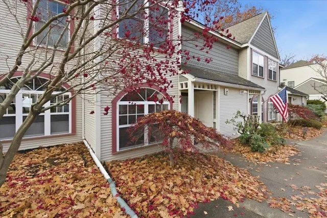 $489,000 | 53 Northshore Drive, Burlington, VT 05408