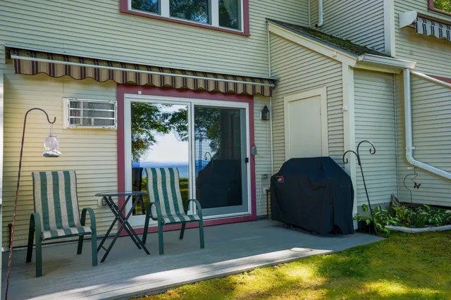 $499,000 | 53 Northshore Drive, Burlington, VT 05408