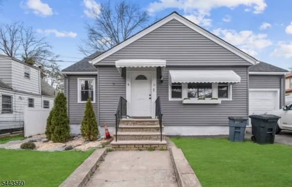 $1,100 | 9 Bedford Terrace, Unit 2, Irvington, NJ 07111