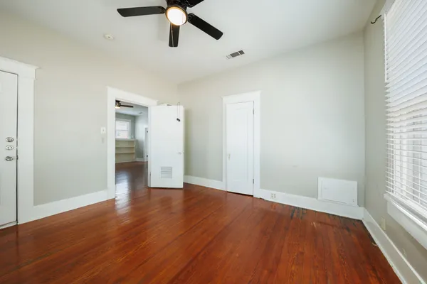 $2,400 | 1805 Nueces Street, Austin, TX 78701