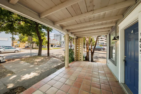 $2,400 | 1805 Nueces Street, Austin, TX 78701