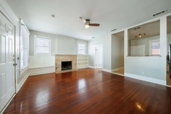$2,400 | 1805 Nueces Street, Austin, TX 78701