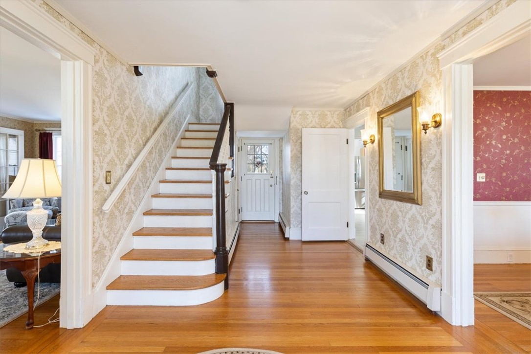 116 Glen Road Woonsocket, RI 02895 - Photo 8 of 48