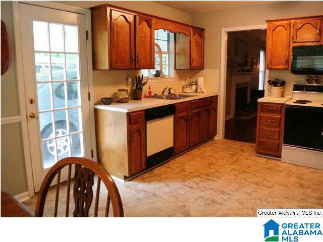 2812 St Patrick Place Helena, AL 35080 - Photo 4 of 14