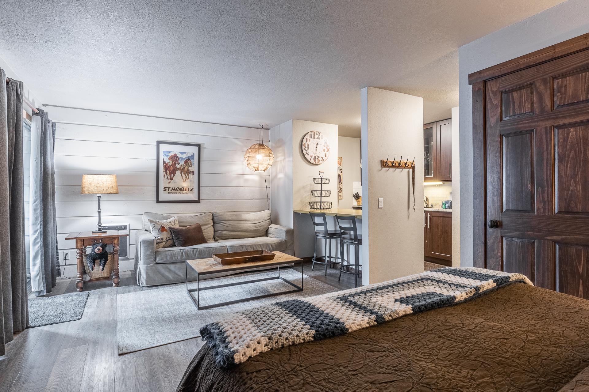 2289 Sierra Nevada Road, Unit F8 Mammoth Lakes, CA 93546 - Photo 19 of 23