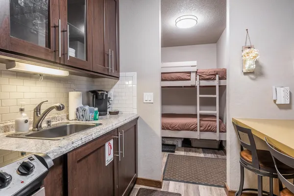 $379,000 | 2289 Sierra Nevada Road, Unit F8, Mammoth Lakes, CA 93546