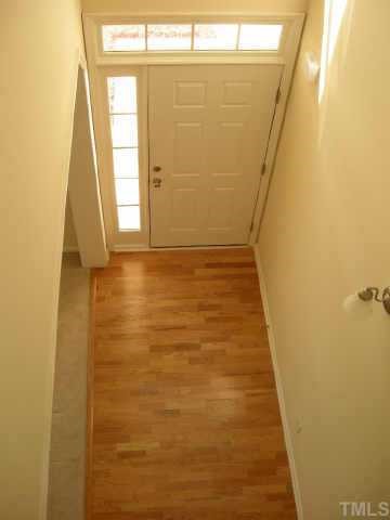 5947 Brambleberry Way Raleigh, NC 27616 - Photo 5 of 8 Foyer