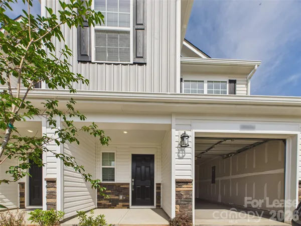 $2,150 | 20004 Faithwood Court, Charlotte, NC 28213