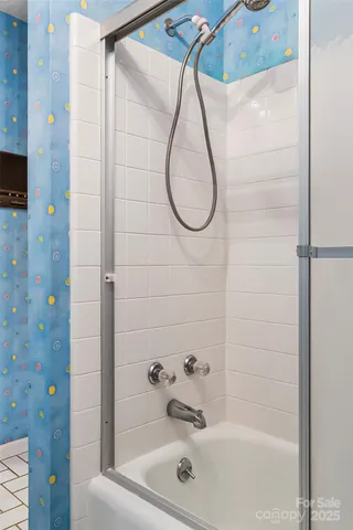 $485,000 | 200 Woodland Drive, Marion, NC 28752