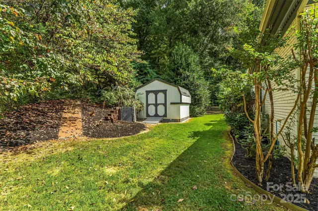 $485,000 | 200 Woodland Drive, Marion, NC 28752