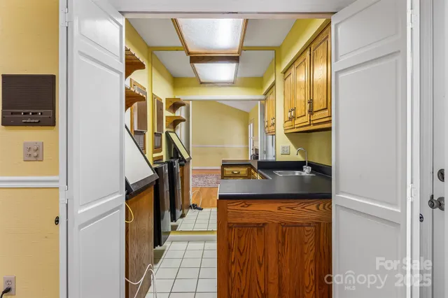 $485,000 | 200 Woodland Drive, Marion, NC 28752