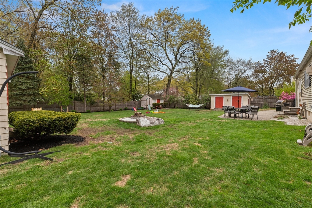 111 Locke Road Chelmsford, MA 01824 - Photo 22 of 28
