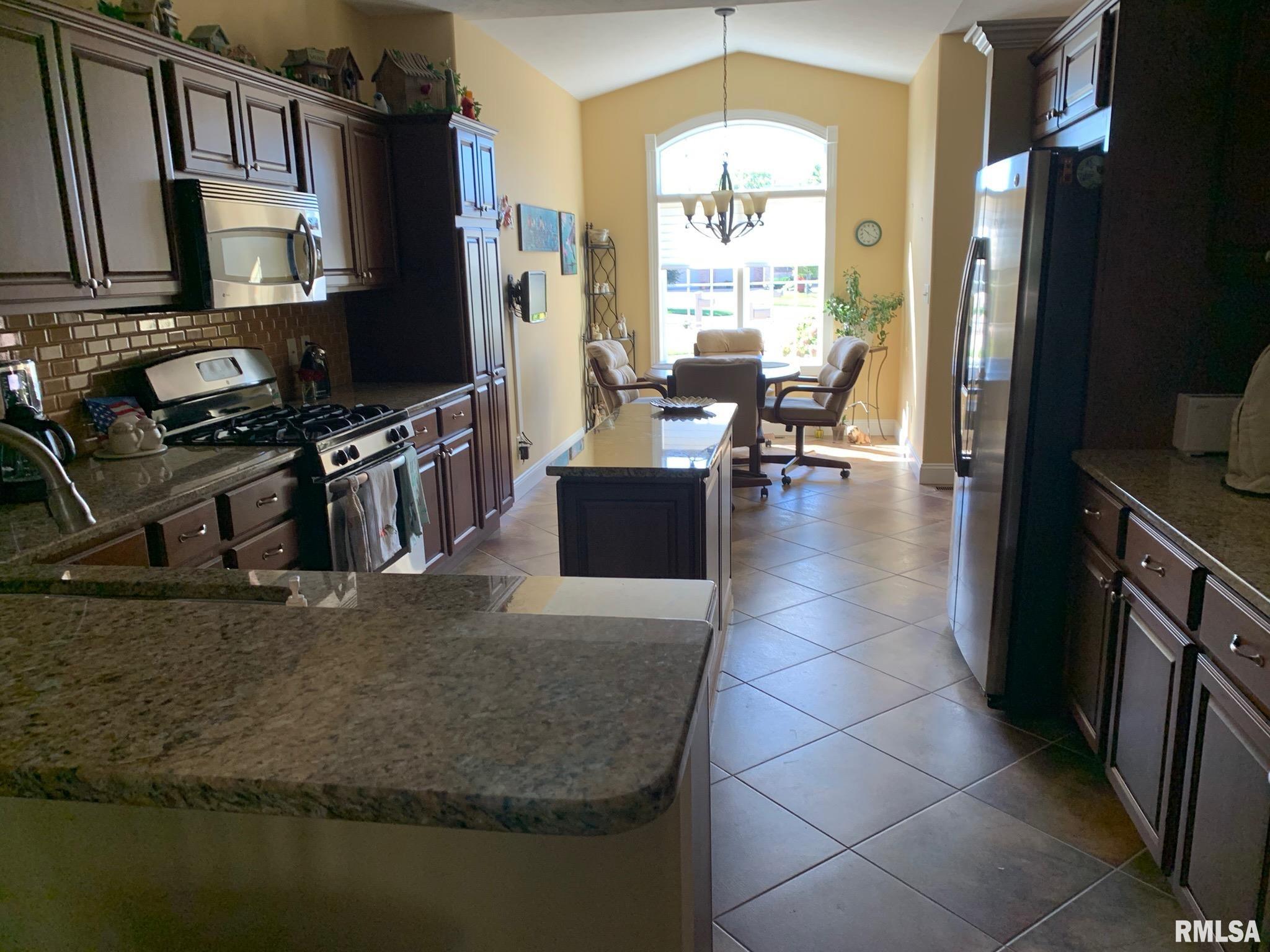 2307 Silver Stone Court Springfield, IL 62704 - Photo 4 of 13