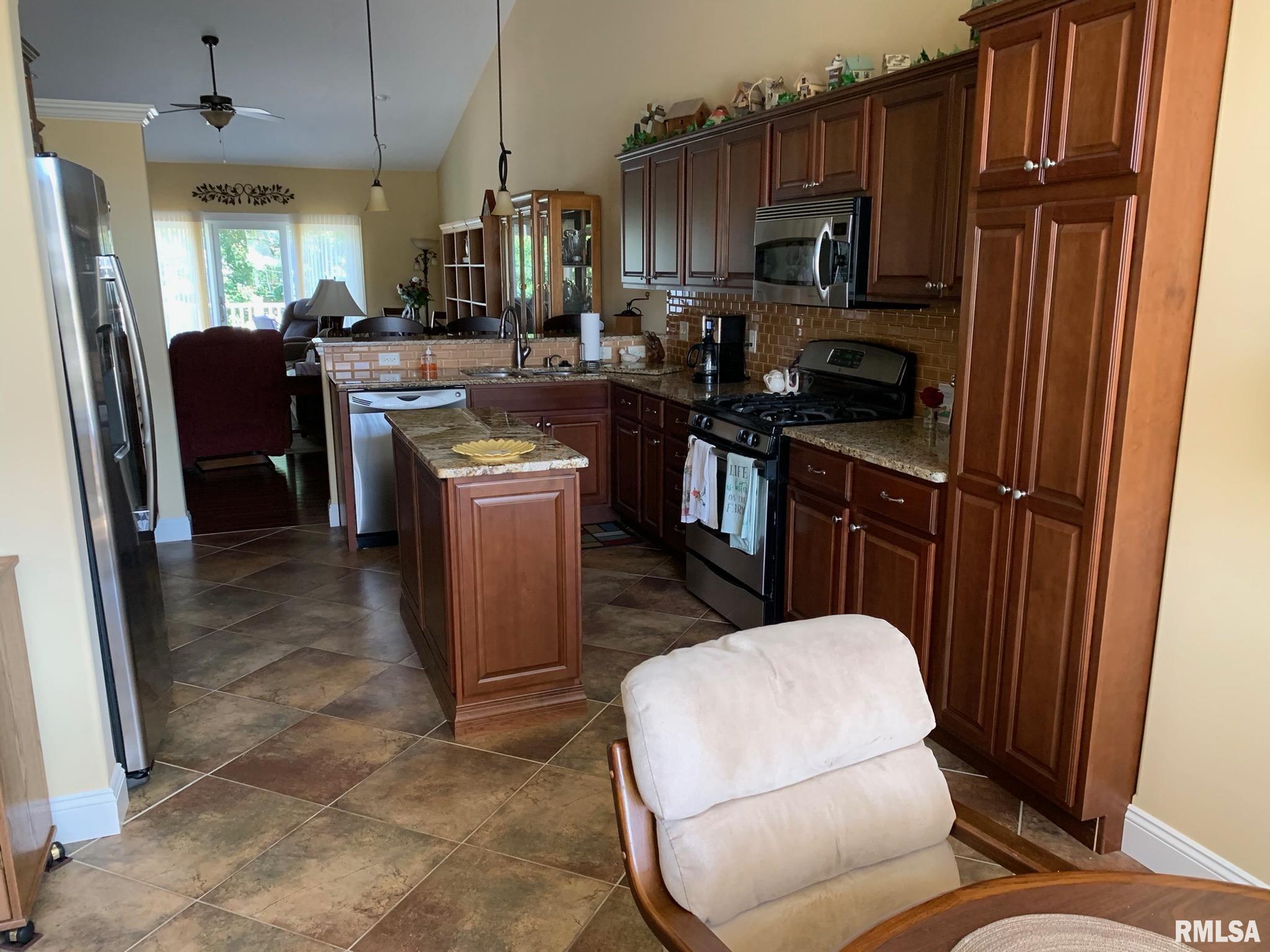 2307 Silver Stone Court Springfield, IL 62704 - Photo 5 of 13