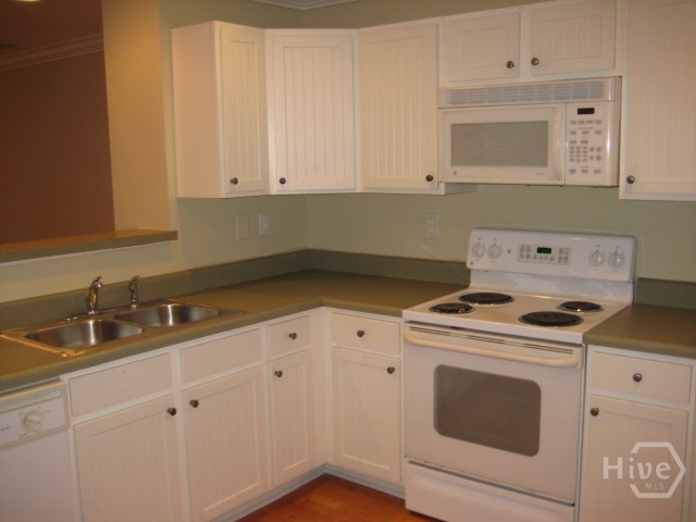 1035 South Barnett Shoals Road, Unit 713 Athens, GA 30605 - Photo 4 of 14