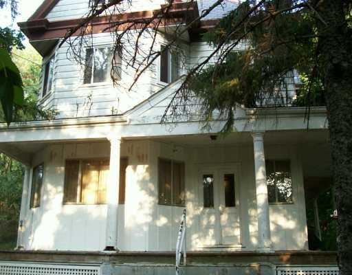 2828 Mt Troy Road Pittsburgh, PA 15212 - Photo 1 of 8 Exterior Front.
