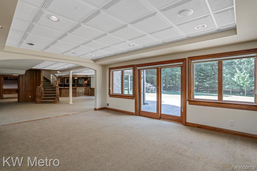 1553 Scenic Hollow Rochester, MI 48306 - Photo 46 of 65