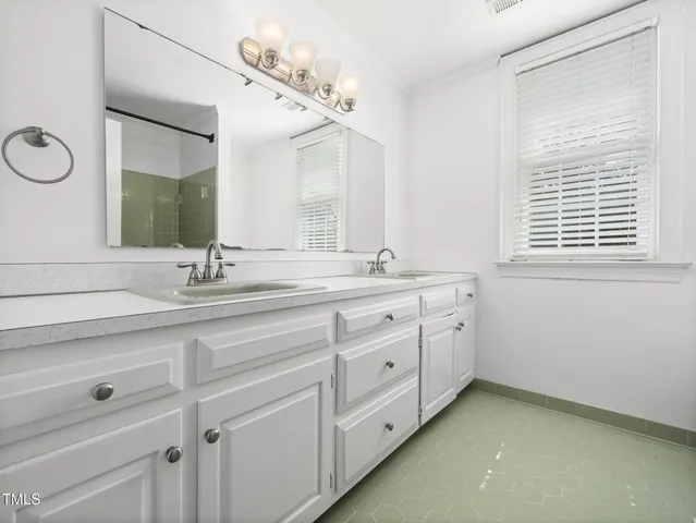 $799,000 | 270 Wiggins Road, Louisburg, NC 27549