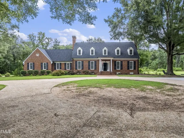 $799,000 | 270 Wiggins Road, Louisburg, NC 27549