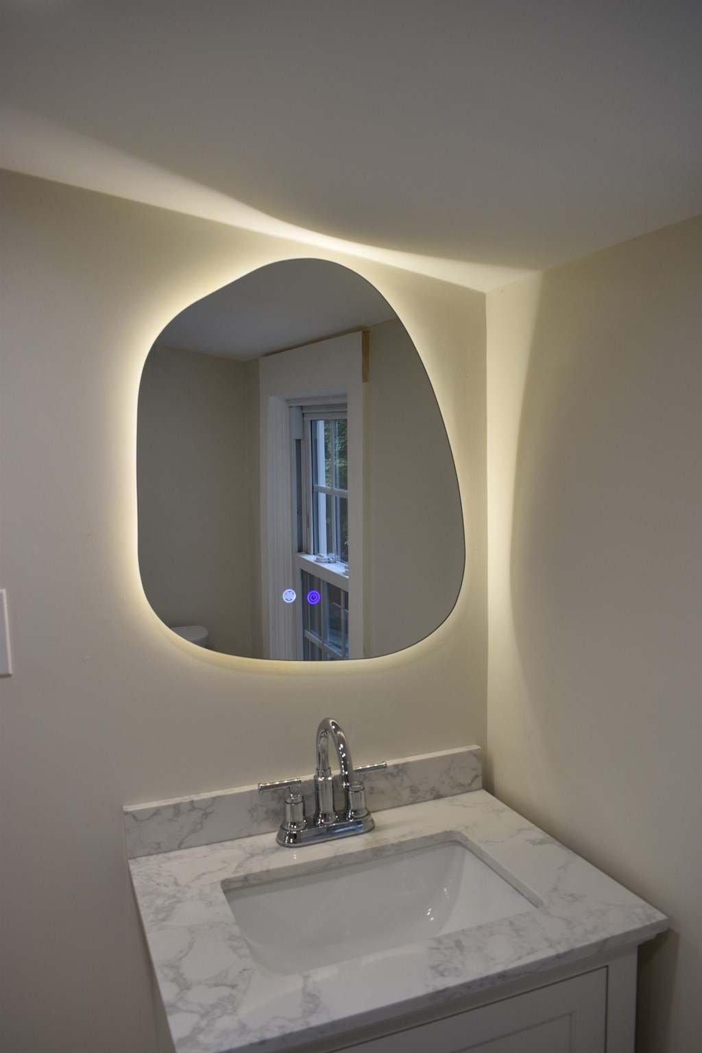 65 Thomas Road Weymouth, MA 02190 - Photo 22 of 29 Gallery Image 22